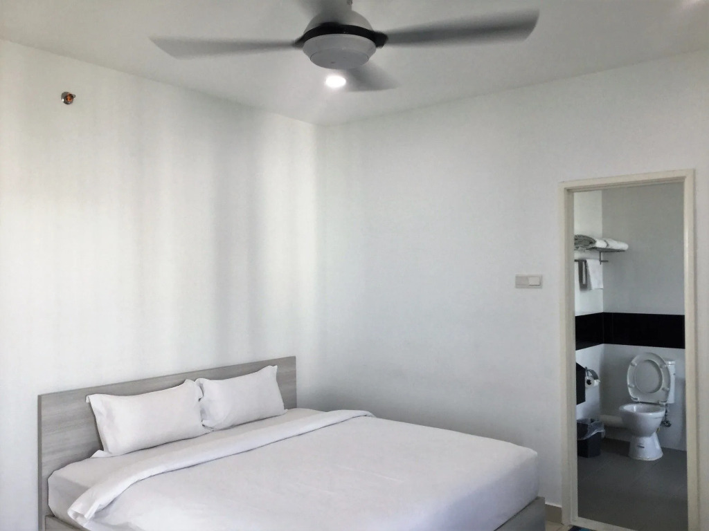 Vouk Hotel Suites, By The Blanket