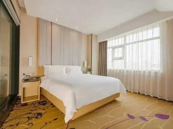 Starway Hotel