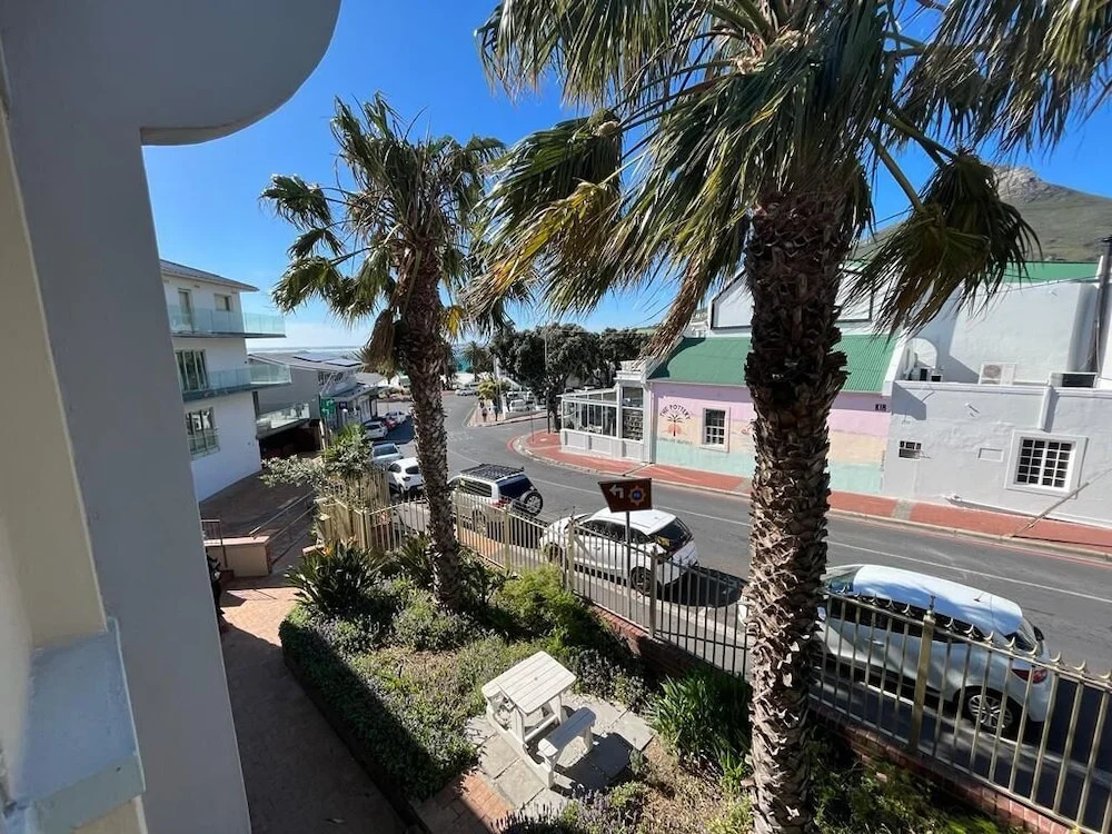 Studio in Camps Bay - 40m From Beach