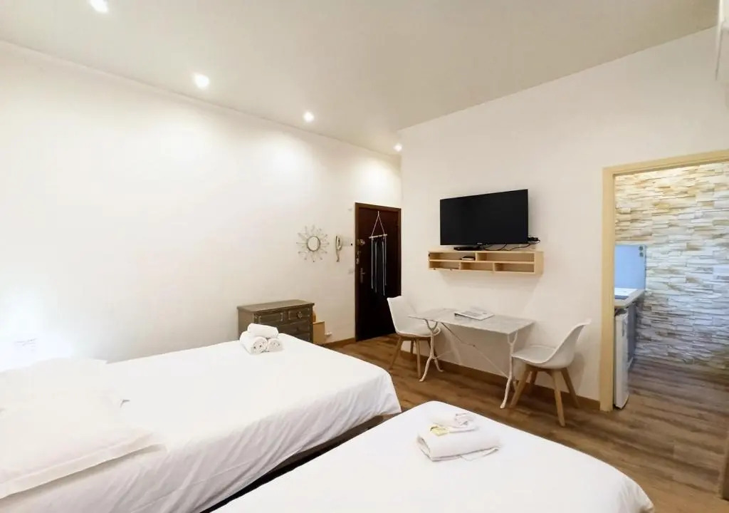 Viva Riviera - 19 rue des Frères Pradignac