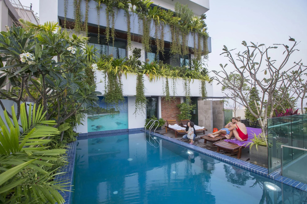 Feliz Urban Hotel