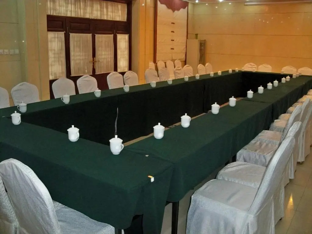 Huanghe Impression Hotel