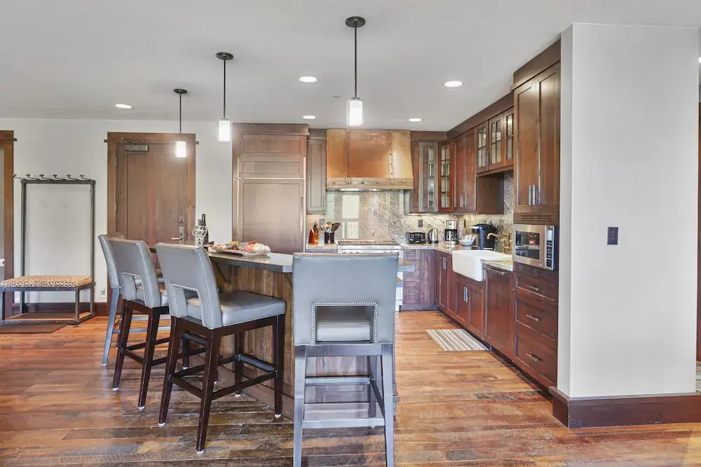 Arrowleaf Lodge at Deer Valley Resort - Three Bedroom Residence #315 3 Condo