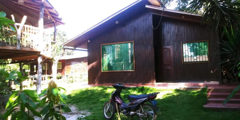 Yarina Guest house