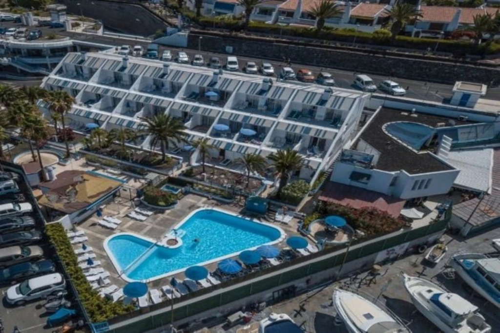 Apartamentos Puerto Colon Club