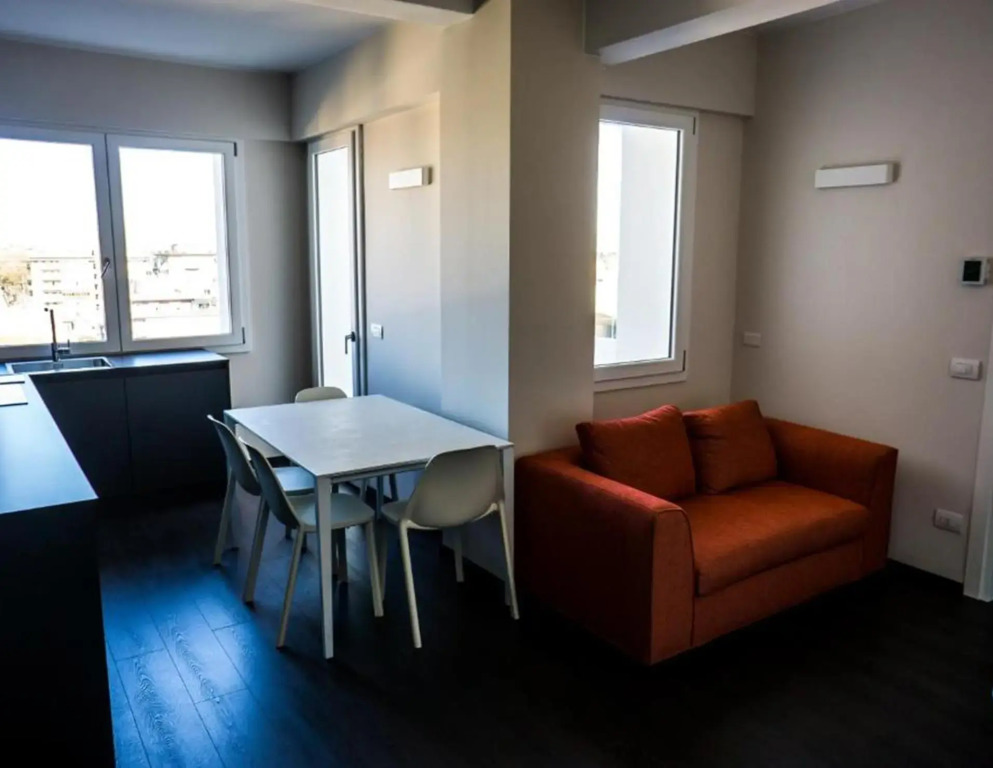 Venice Terminal Apartments & Suites