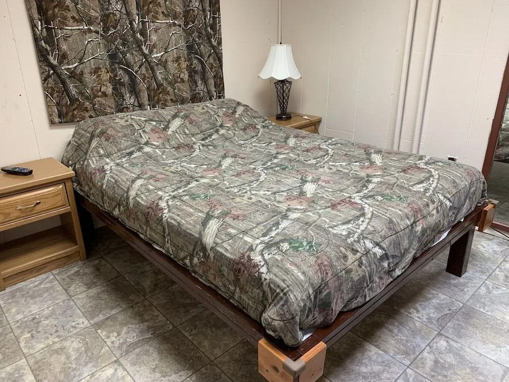 Nashwauk Lodging - Hostel