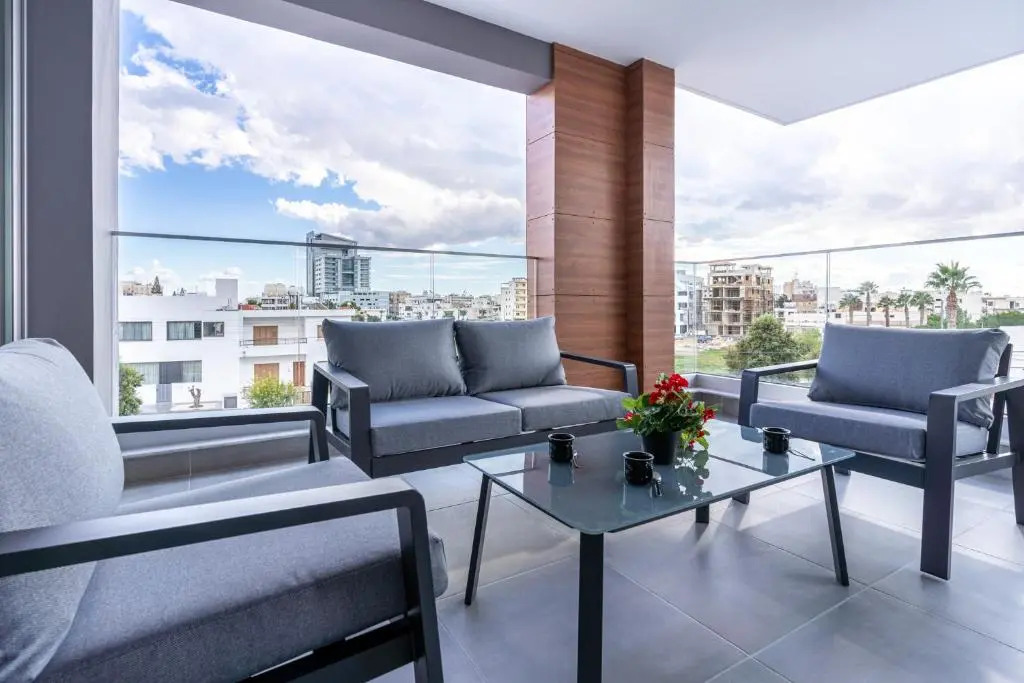 Sunflower 1-Bedroom Apartment in Larnaca