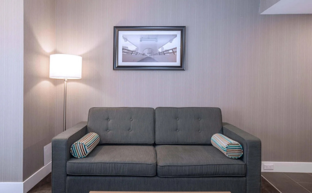 Sandman Signature Calgary Downtown Hotel