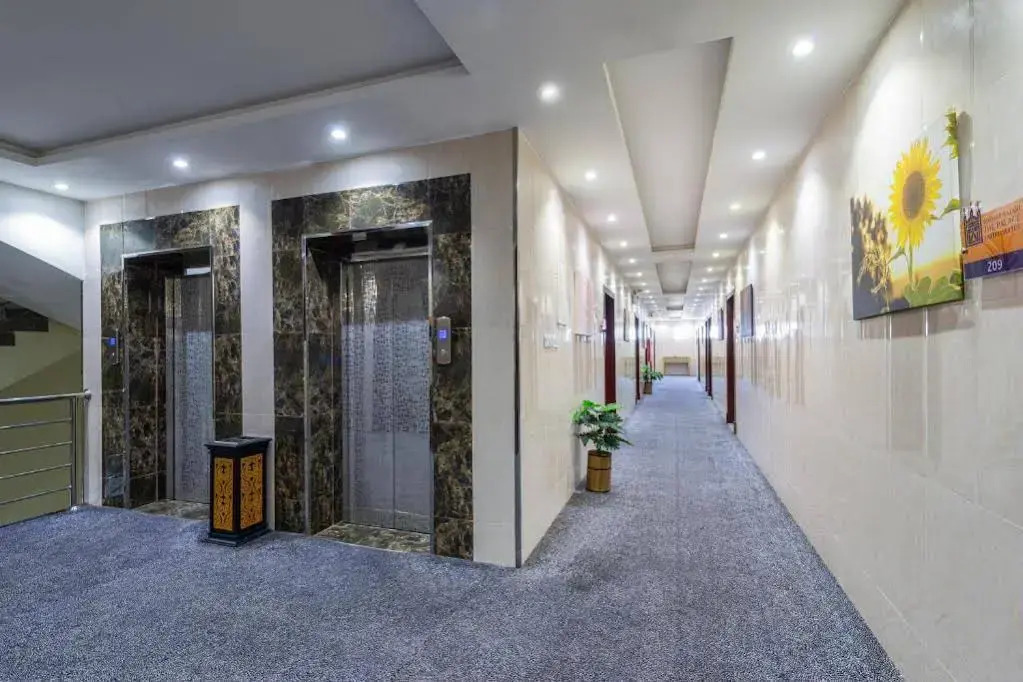 Al Qasr Hotel Suites - King Abdullah Road