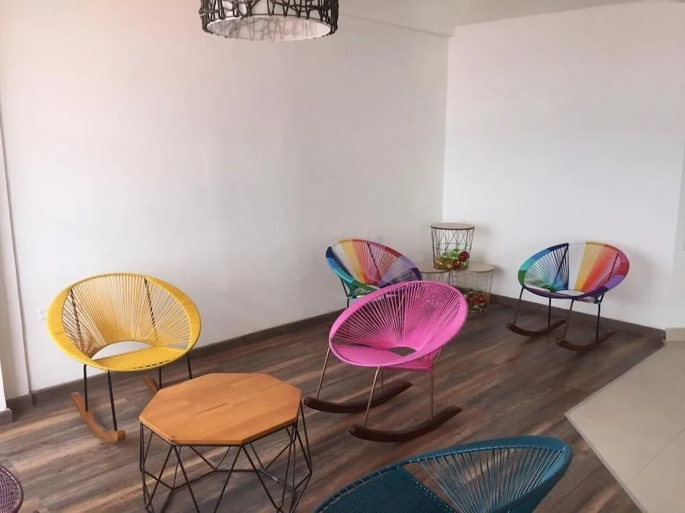Hotel Cayena Inn