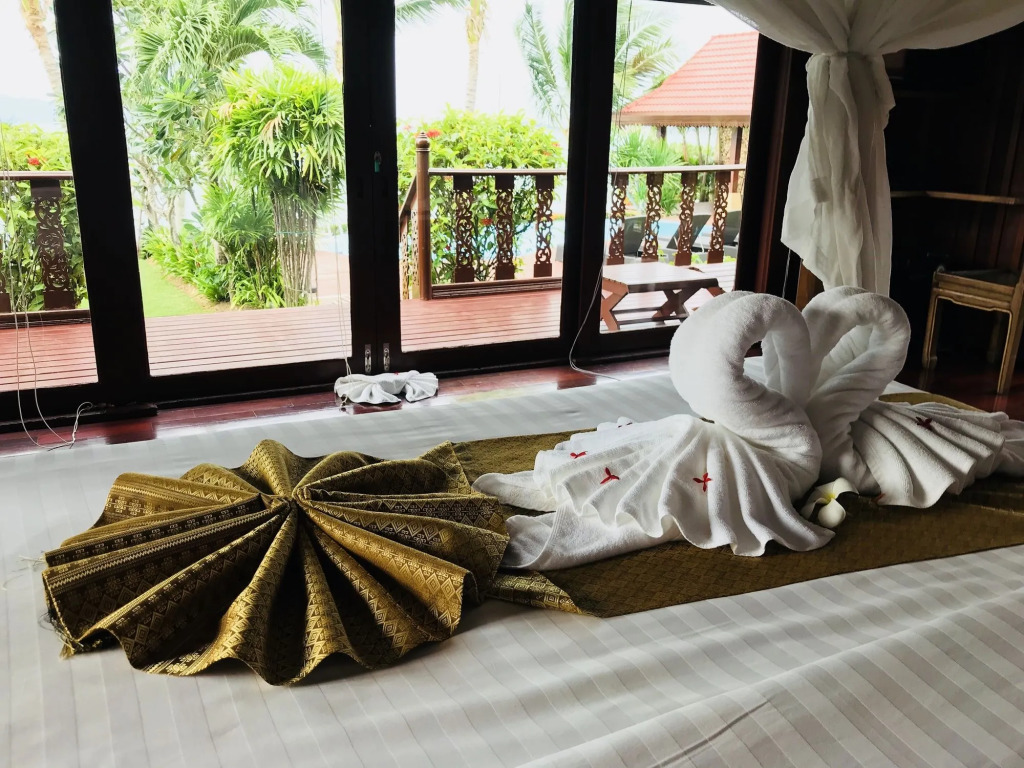 Erawan Villa Hotel