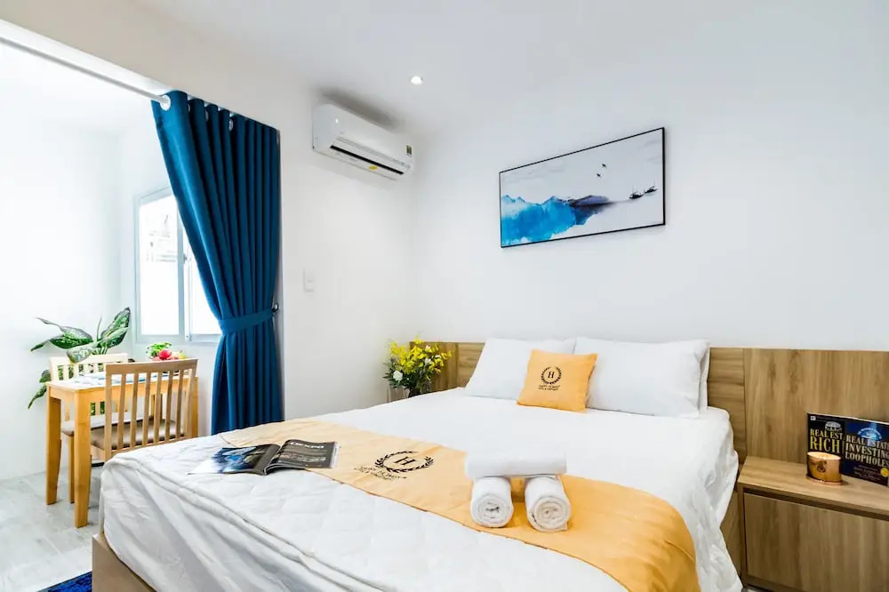 HAPPYHOMES 102 Luxury Bui Vien Apartment