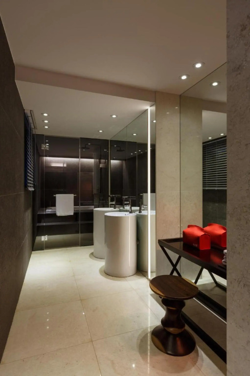 Seocho H hotel