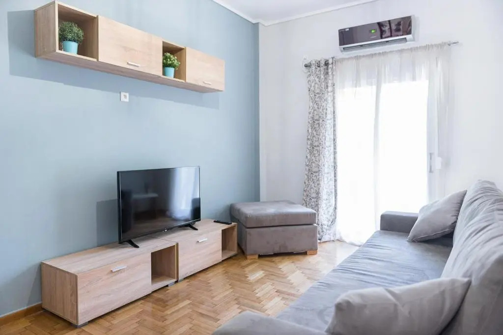 Mar25 by Smart Cozy Suites - In the heart of Athens - 9 minutes from metro - Available 24hr