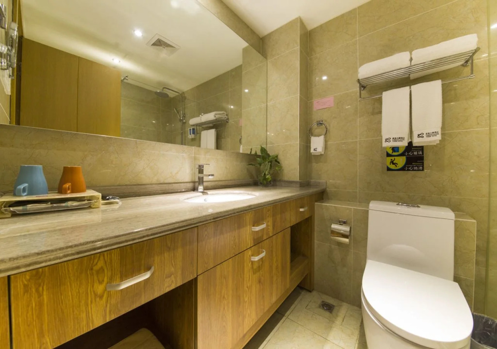 D6 Hotel Wu Hou Ci