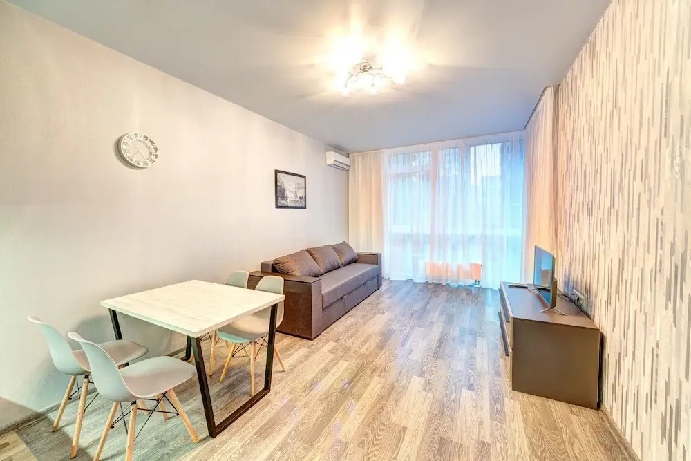 Apartment Predslavinskaya 57-82