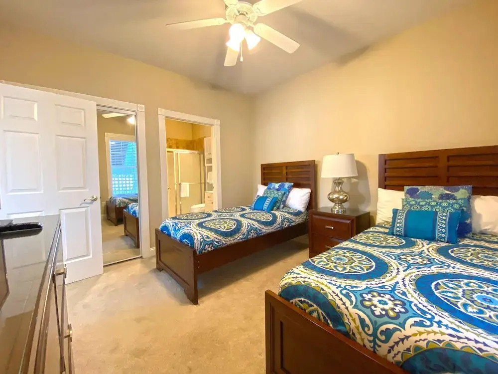 Newly Furnished! Premiere Condo w/ Lake View!