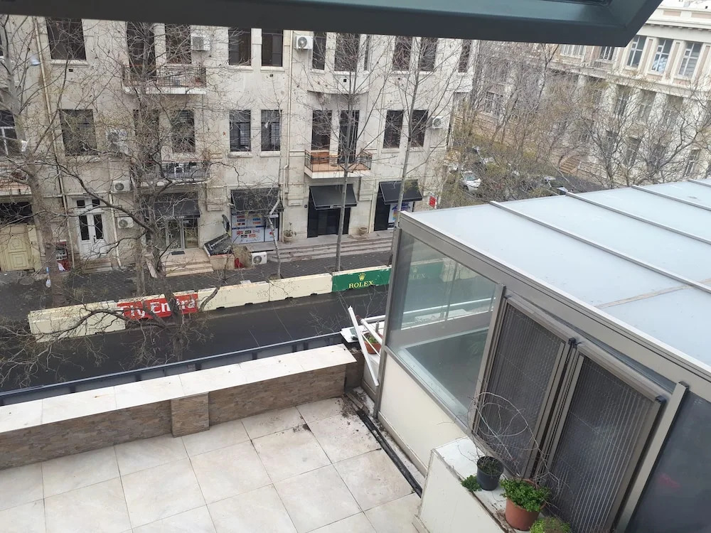 Apartment with Formula 1 view