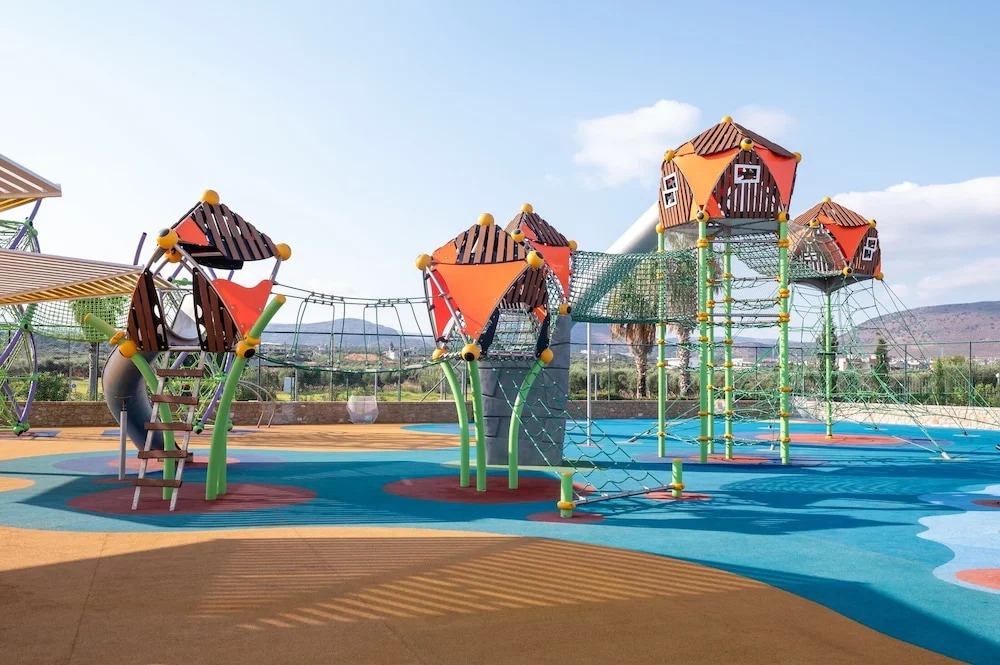Lyttos Mare Adults Friendly 12plus