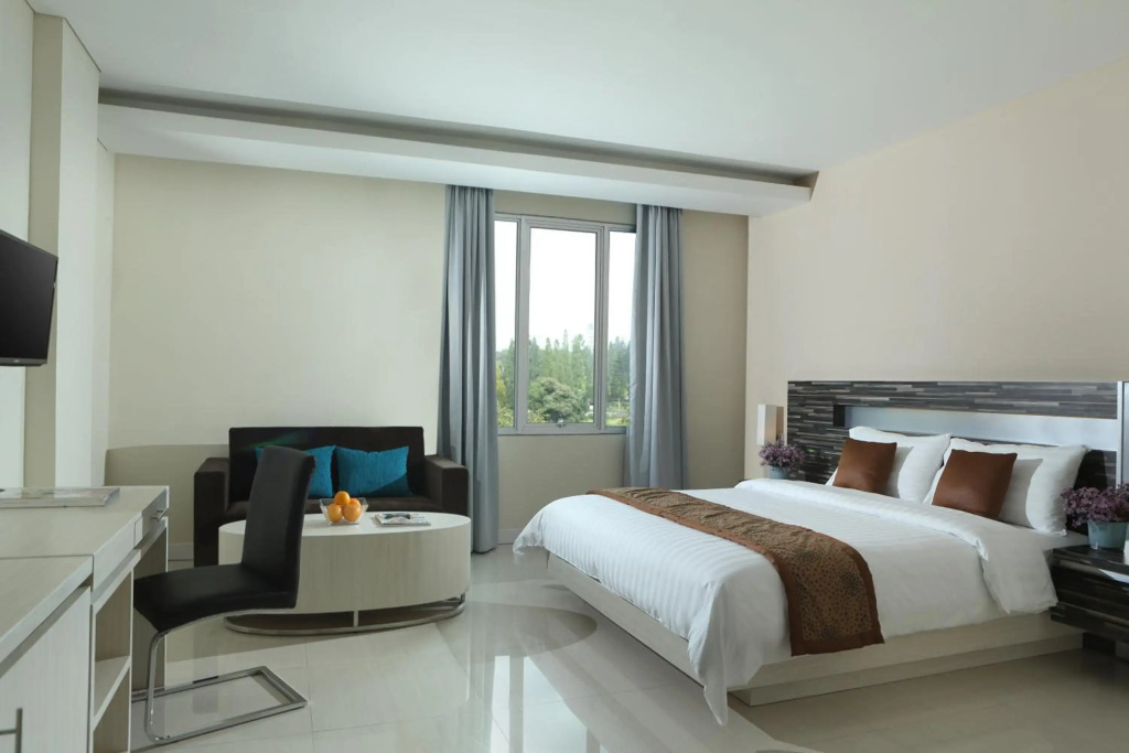 Patra Bandung Hotel