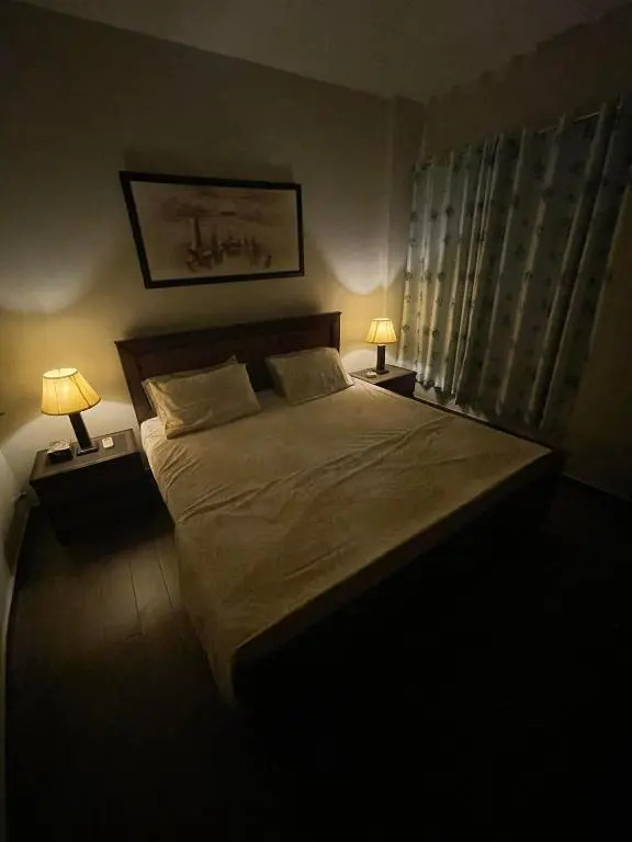 Near AirPort/Motorway/Daewoo - Large 3BHK Apt