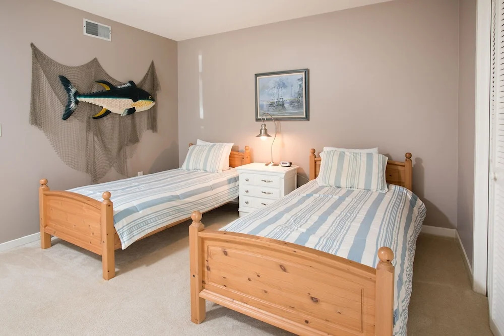 New Listing! Palmetto Dunes Condo, By Beach & Golf Condo