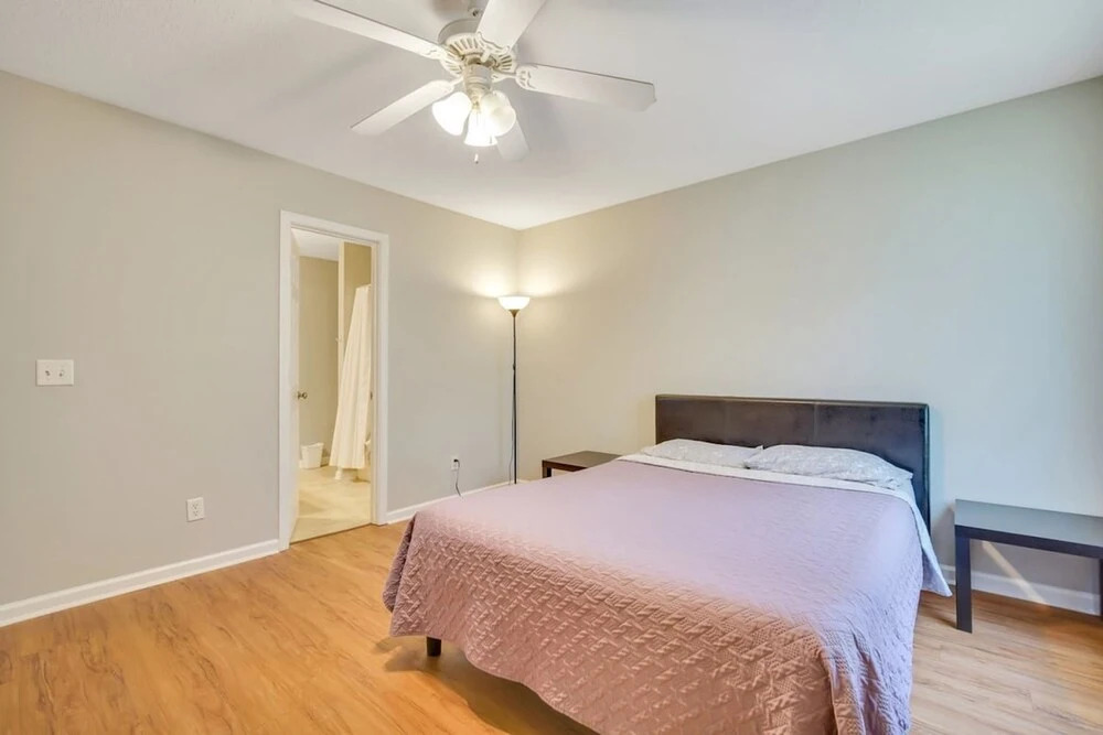 Charming Gray Home- 5 mins from GSU!
