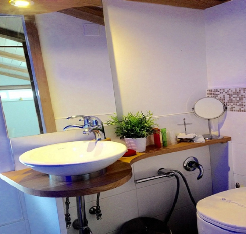 Agora Apartments
