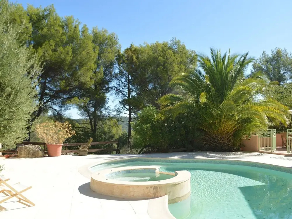 Holiday Home With Large Garden and Pool