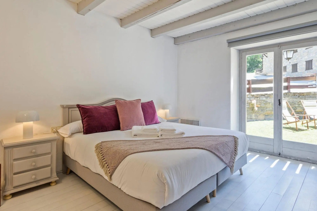 Luderna - Apartamento con jardín Crabera