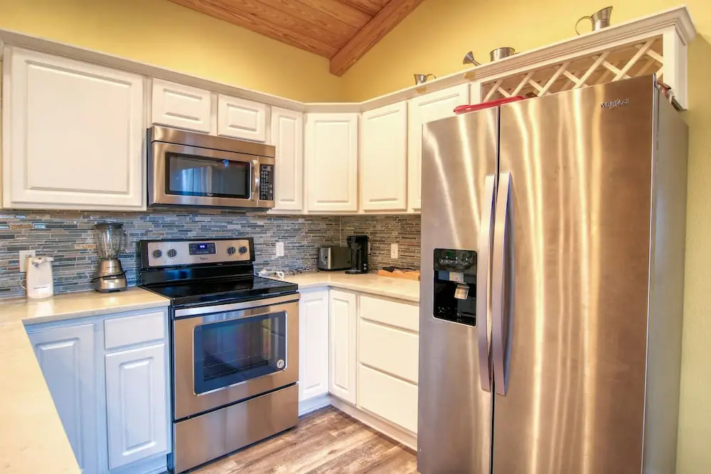 Moore Fun 3 Br Townhouse