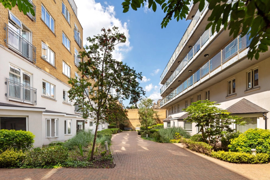 Marlin Apartments Commercial Road - Limehouse