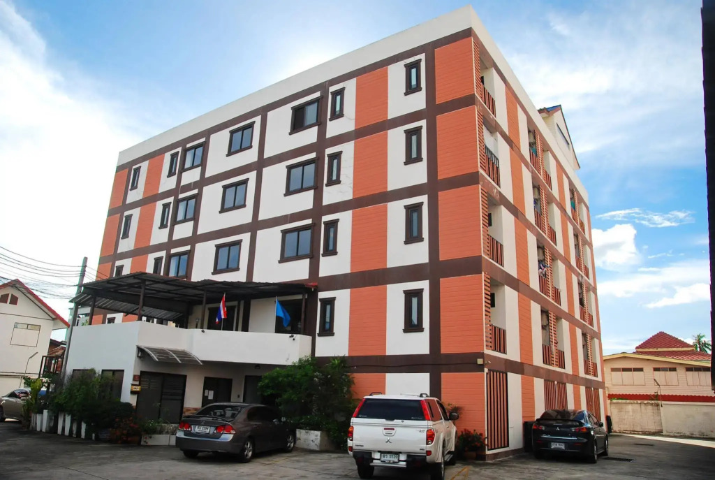 Grannylla Residence Charoenkrung