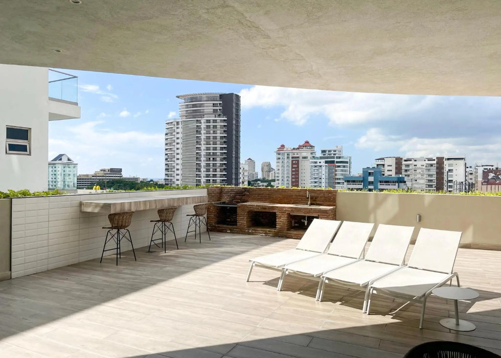 Brand New Harmony Apartment with Pool, Gym and Spa in La Julia