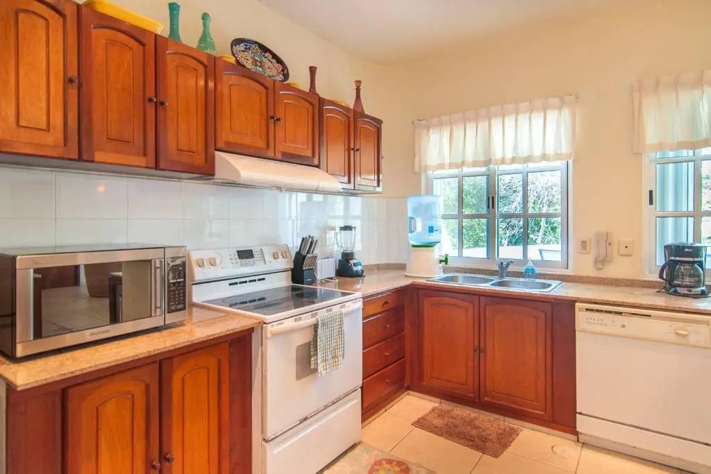 Lovely 4BR Condo in the Heart of Playa del Carmen!