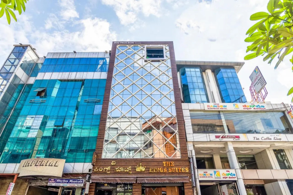 Octave Kings Suites
