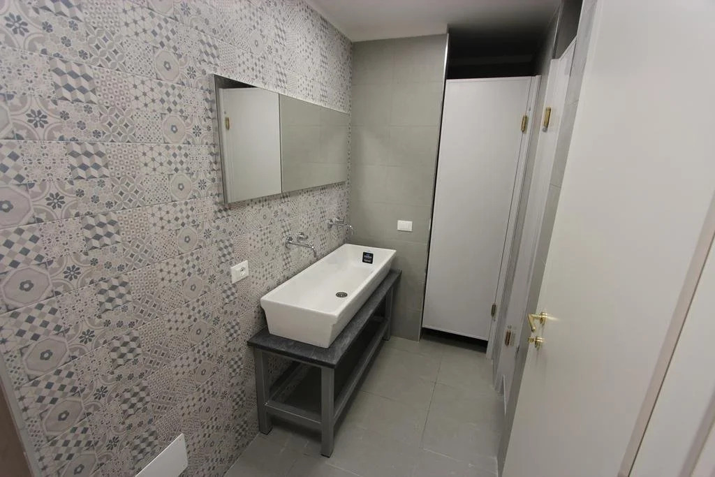 Grand Hostel Manin