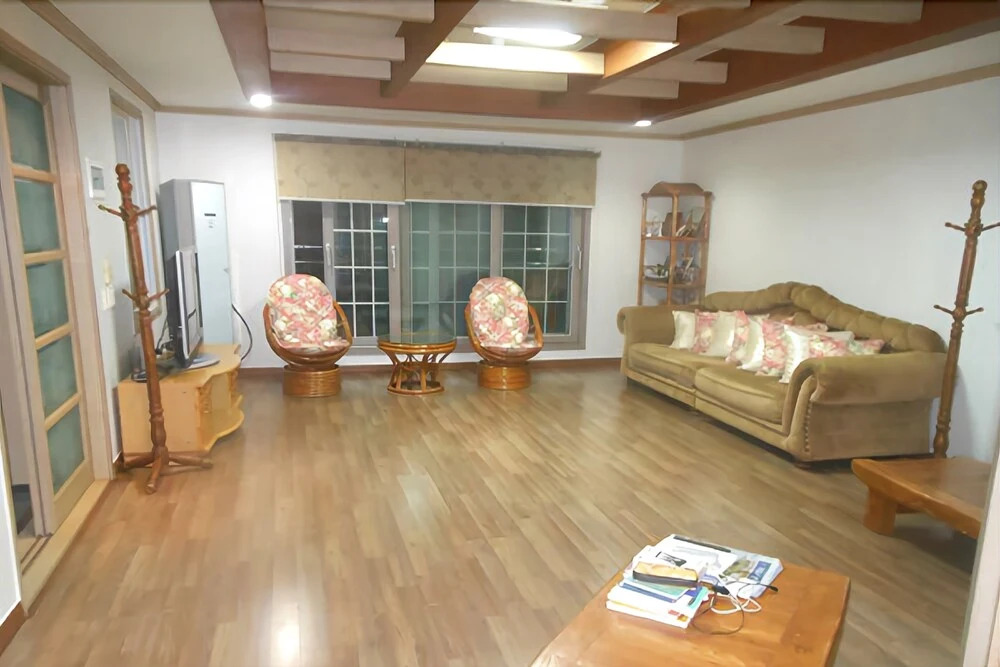 Geoje Haejo Noeul Pension