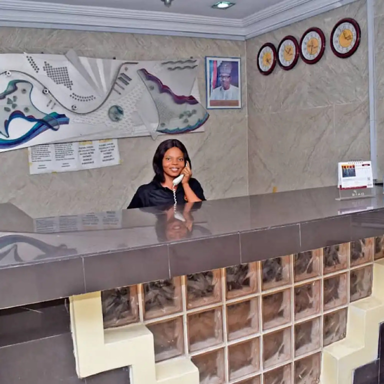 Owee Suites