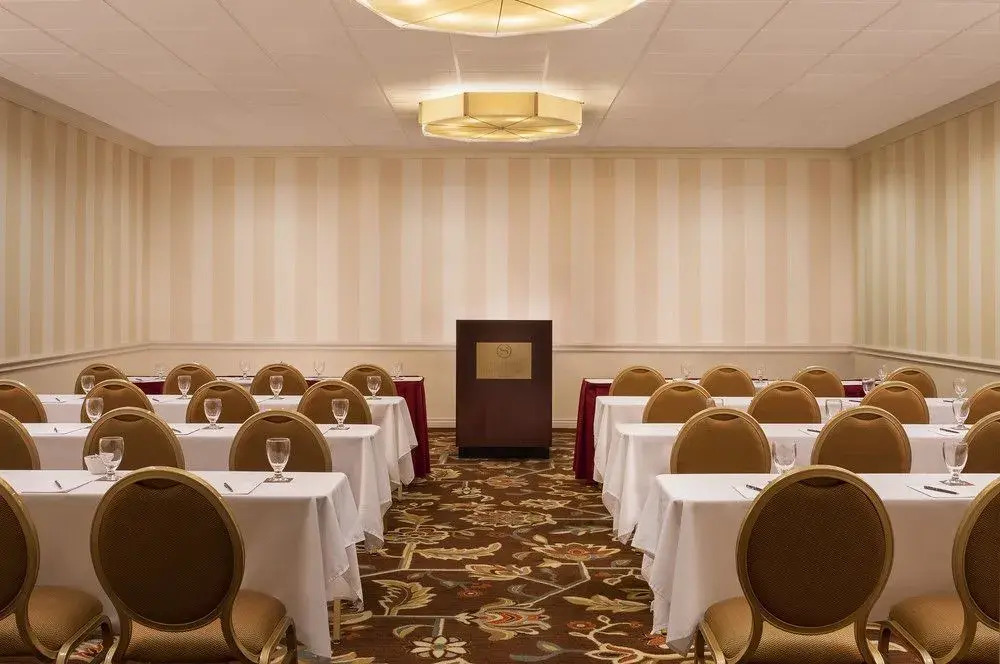 The Cru Hotel