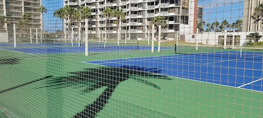 Sleeps 10 Direct Beach Heated Pool 3 Bedroom Apts