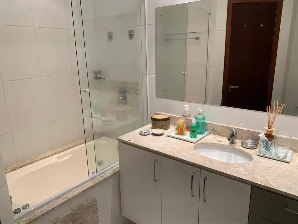 Ap Gramado Knorrville - 2 dorm com lareira, calefação e sacada