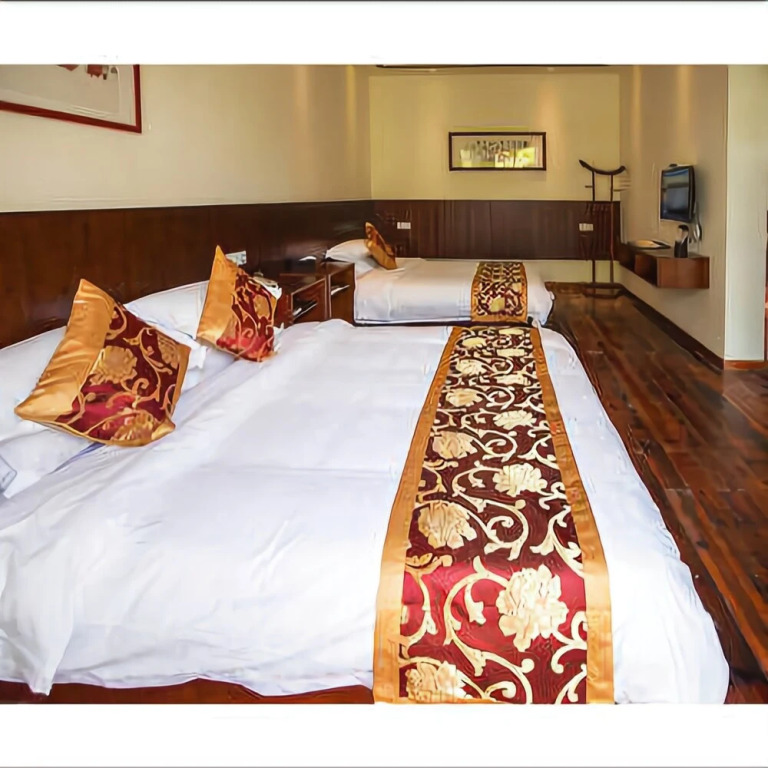 Ruyuan Culture Theme Inn