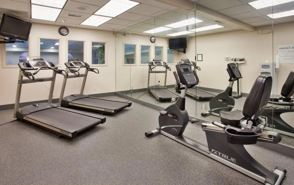 Holiday Inn Express Hotel & Suites Beatrice by IHG
