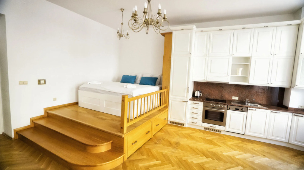 Apartment by the Old Town Square