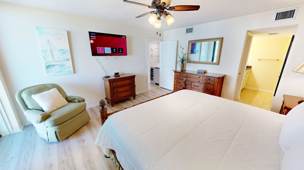 Mainsail 136 3 Bedroom Condo