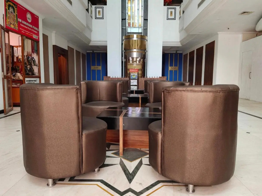 Zip By Spree Hotels Surabi International Vellore