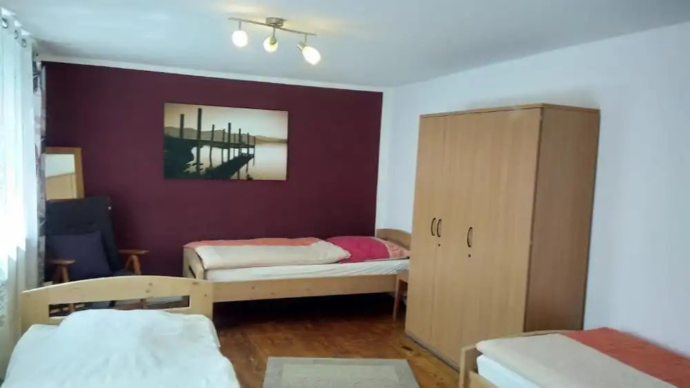 "Klein und Fein"-Monteurzimmer Pohlheim