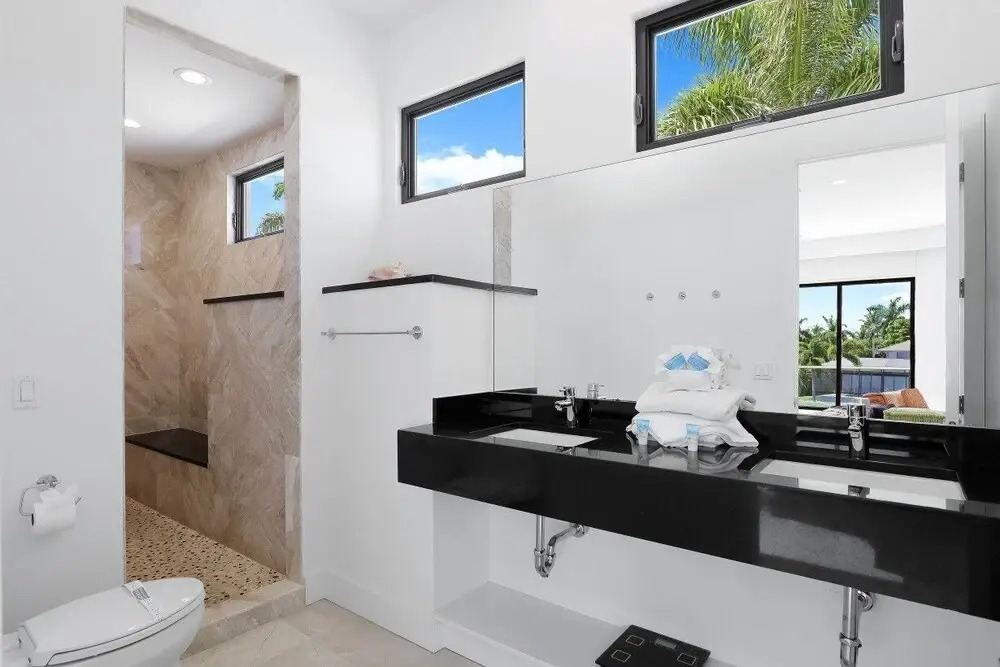 Buttercup Ct. 92, Marco Island Vacation Rental 3 Bedroom Home by Redawning